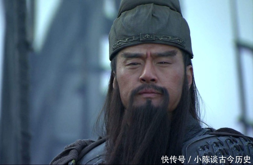 赵云|关羽为何看不起马超和黄忠,对于赵云却从不轻视,这是为何?