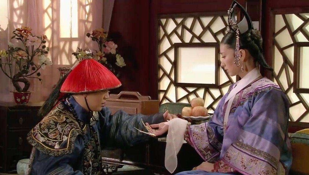 不用|太监都要净身，为什么天天出入皇宫的太医不用？皇帝不怕戴绿帽？