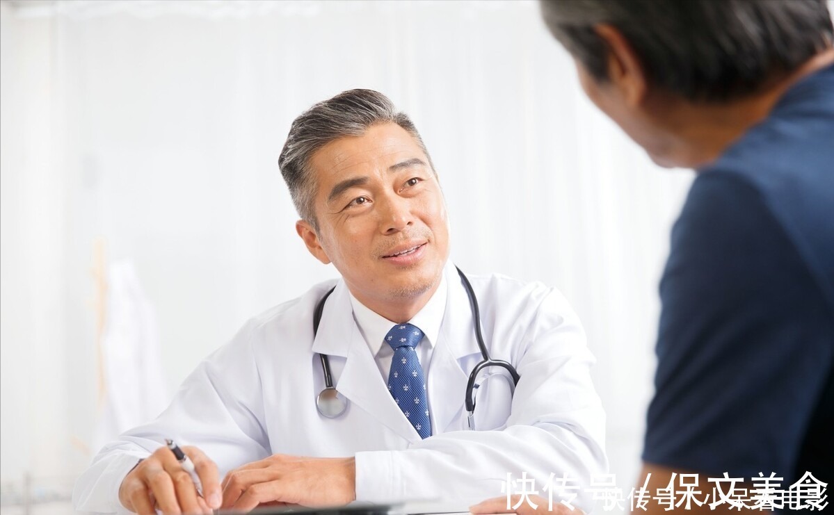 膀胱|喝酒后很快就要小便，与喝酒后许久都不小便，哪种人的肾更健康？