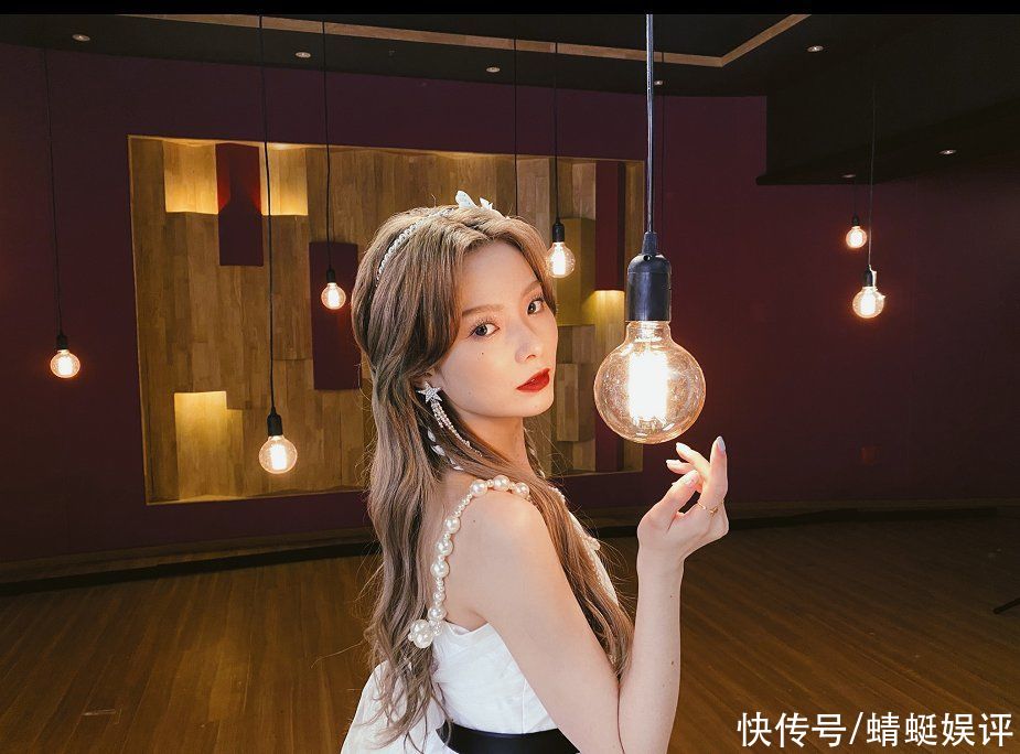 周洁琼|爆裂舞台:展现的不仅是秀圈前后辈之争,还有国内外艺人的对抗