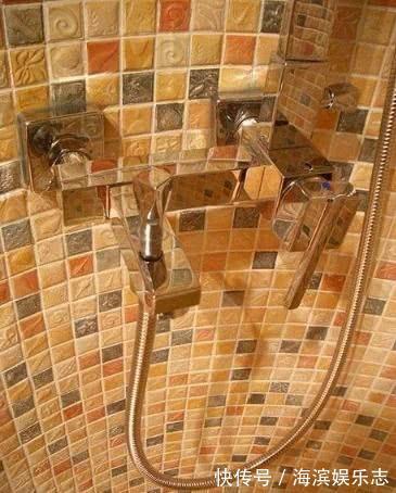 淋浴房|老爸为了省钱自己砖砌淋浴房,原以为寒酸,没想到成了小区红人!