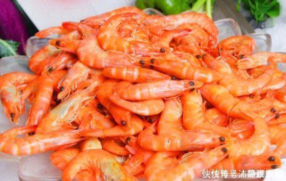 白灼虾|煮虾时,切记不要直接加水煮,多加一步,虾肉鲜嫩,还没有腥味