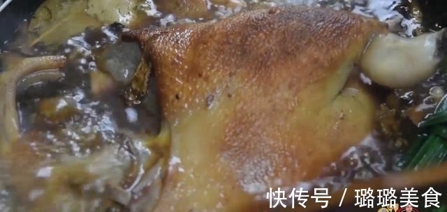 鸭肉最好吃的家常做法，简单美味又下饭，看看你喜欢吃不？