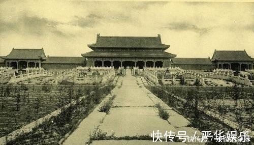 北京建筑设计院|70年前故宫到处是垃圾，杂草丛生，从故宫清理出垃圾就高达25吨