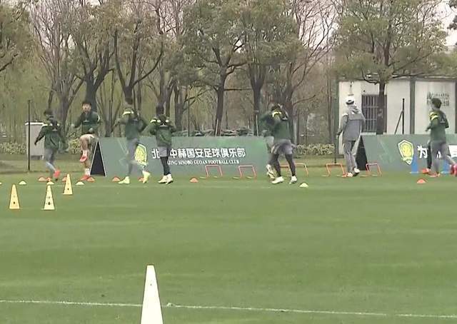 北京国安|国安昨晚中超5球惨败:球迷吐槽这就是李铁召6名国脚的豪门?