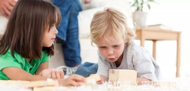 毛病|带儿子参加同学会，吃完饭发现被踢群，网友：同学做的没毛病