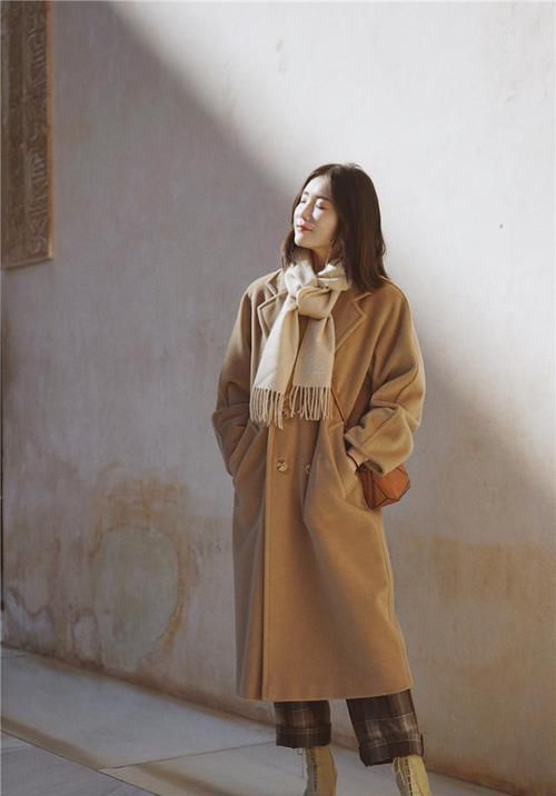 为何你戴围巾有股浓浓的“大妈感”？跟着这些博主学，秒变时髦精