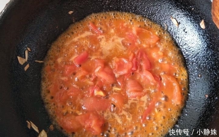 到底|西红柿炒鸡蛋,到底先炒谁,三十年的老厨师告诉你正确做法