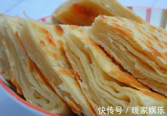 烙饼不出层、一凉就硬因为你只会傻加水!多加1步,香软还出层