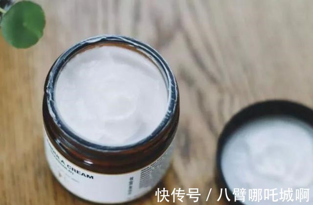 洗面奶|4款百元内的护肤品,性价比超高,贫民窟女孩必备!