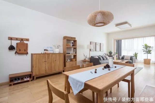 棉麻|97平原木装修三居室,简约清新像把大自然搬回家一样,非常舒适