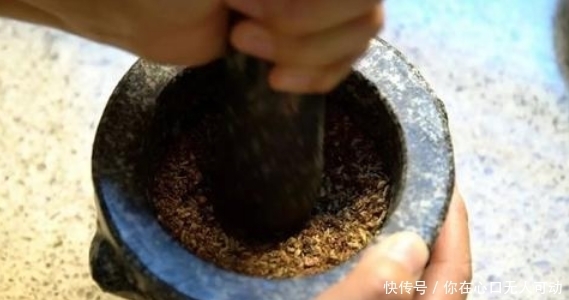 炸酥肉,“3步2调料”是关键,保证香酥可口,鲜嫩多汁,比买的香