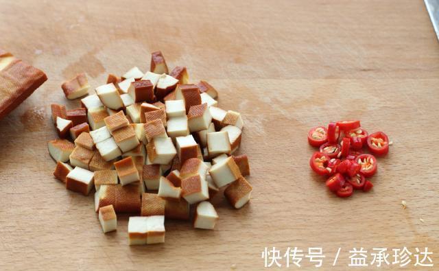 豌豆肉末|天气太热没食欲,试试这道菜,简单又下饭,瞬间就能打开你的味蕾