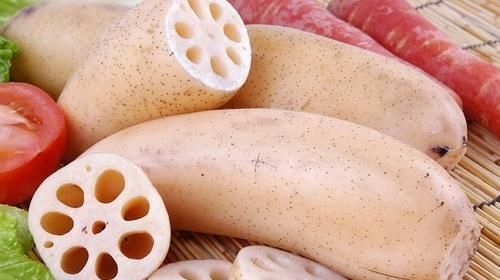 禁忌|常吃莲藕健脾开胃，好处多多，但医生说2类人不能吃，禁忌！