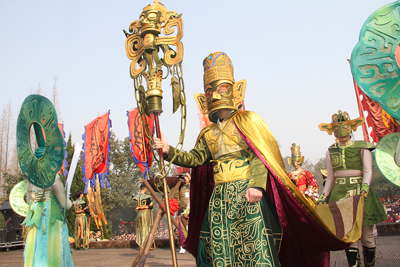 研究|三星堆的大口尊，难道是“储钱罐”，其实这件文物还需要认真研究