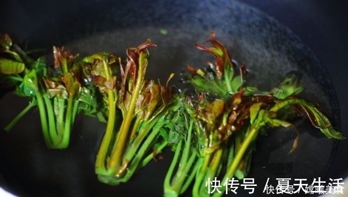 亚硝酸盐|两种食材简单炒一炒,5分钟做出春天独有的味道,错过就要等来年