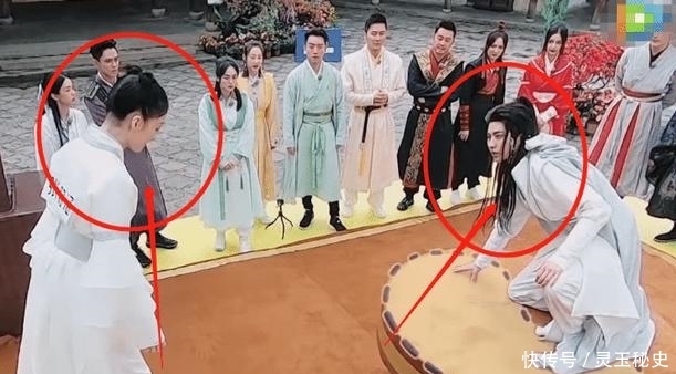 剧打扮|蔡徐坤起跳被吐槽像社会摇,暖心接过张韶涵,绅士手太圈粉了