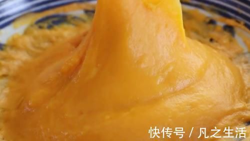 今天要教给大家一个红薯不一样的新做法,红薯糕的做法,好吃还不会上火