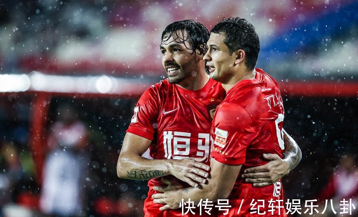 廣州隊|國足“首位”歸化即將告別：巴甲豪門發(fā)出邀請，廣州隊無奈放人