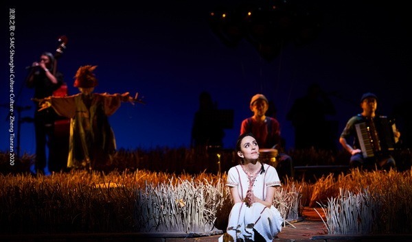 音乐|剧评|《流浪之歌·河乐队》童话里的老友记