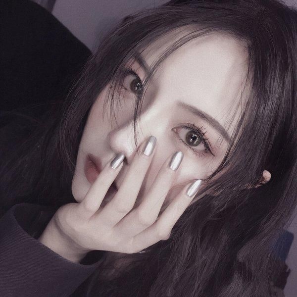 女生脸上有这3个“特征”,属于天生的“高级脸”,越看越惊艳