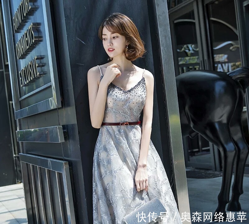 街拍:都挺好,就是走路不太方便