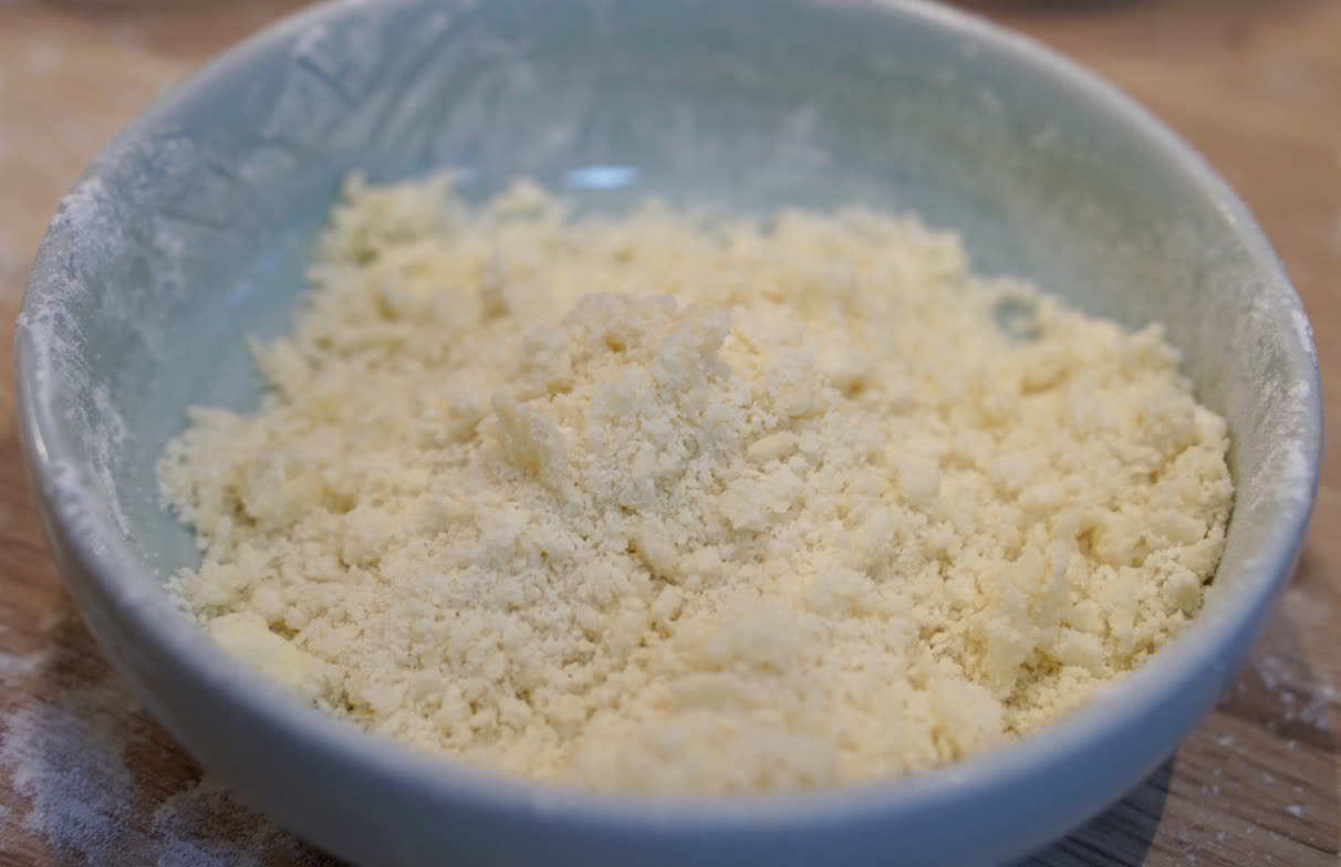 好吃|把鸡翅换一种吃法，咖喱风味浓郁，好吃到一块都不剩