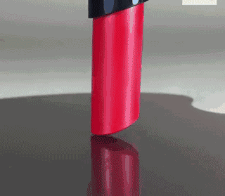 |搞笑GIF:男人带娃,只要孩子不哭不闹就能做自己的事情