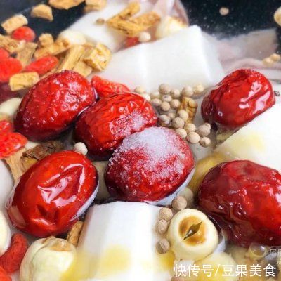 胡椒粒|你做的四物健脾汤，和饭店大厨相比，只差这一步