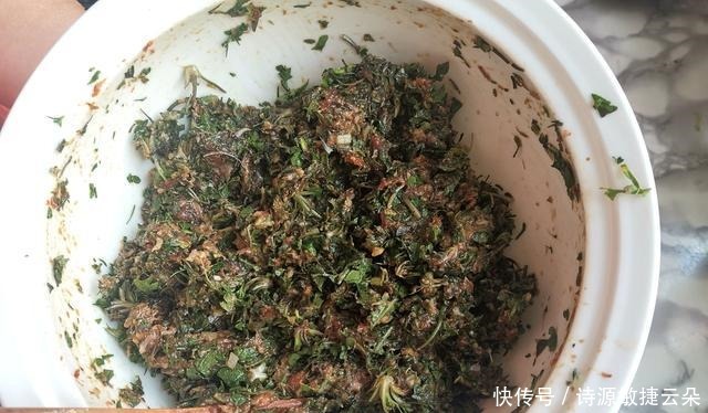 正月十五吃饺子还是这馅香,韭菜芹菜靠边站,出锅吃了30个,鲜香