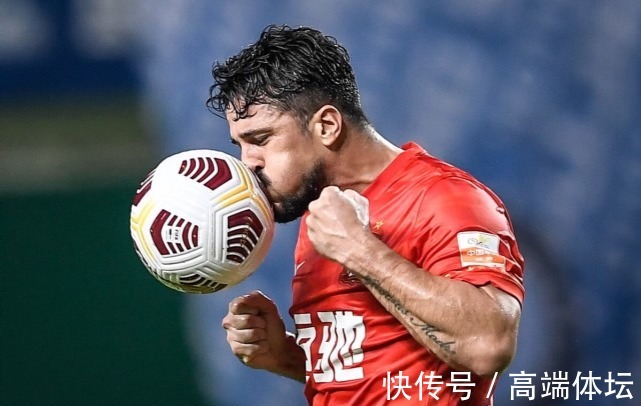 足协|《东方体育日报》:陈戌源要求归化球员履行承诺,回来为国足踢球
