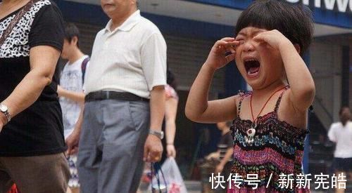 走丢|3岁女孩找民警称爸爸走丢了，当她说出爸爸名字后，民警笑傻了