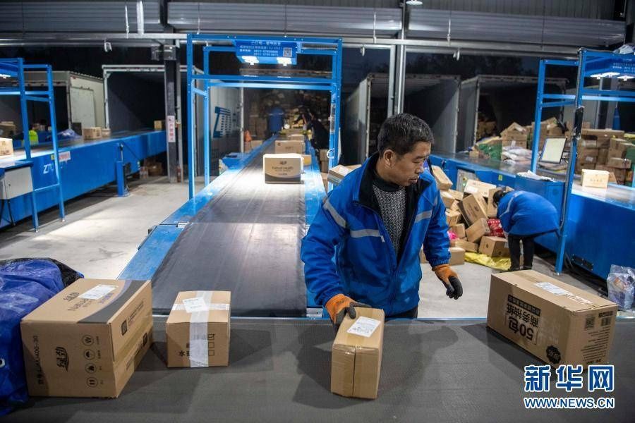 分拣|物流企业分拣忙