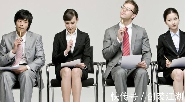 京东|京东员工跳槽国企后感叹一天工作2小时年薪20万，生活好幸福