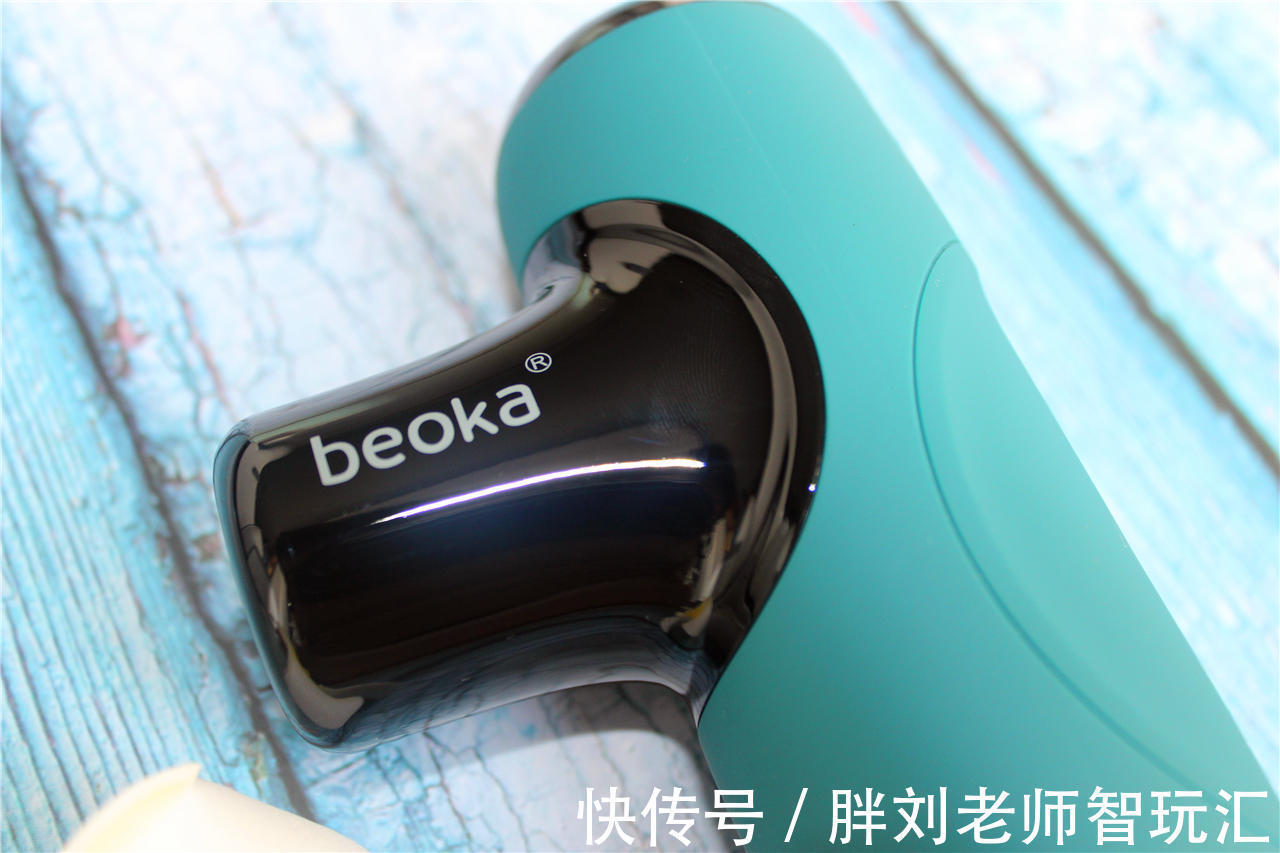 腰酸背痛|腰酸背痛腿抽筋，快用筋膜枪。舒服