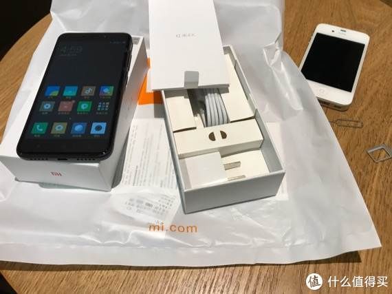 se2|从3GS到iPhone13，那些年，我追过的iPhone