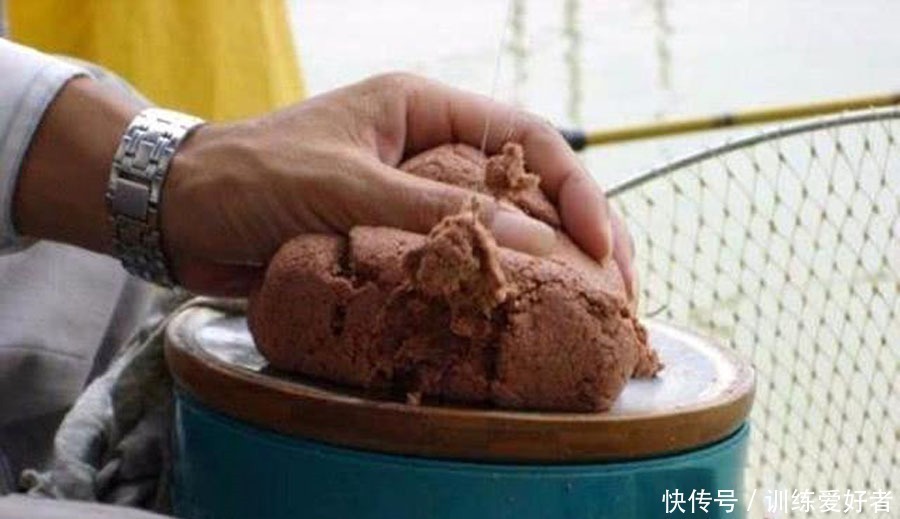 钓鱼|黑坑如何解决水底“酱层”问题的我提供3种方法