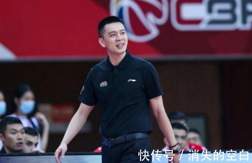 辽宁男篮|辽宁男篮正式开练 韩德君伤愈归队备战CBA总冠军