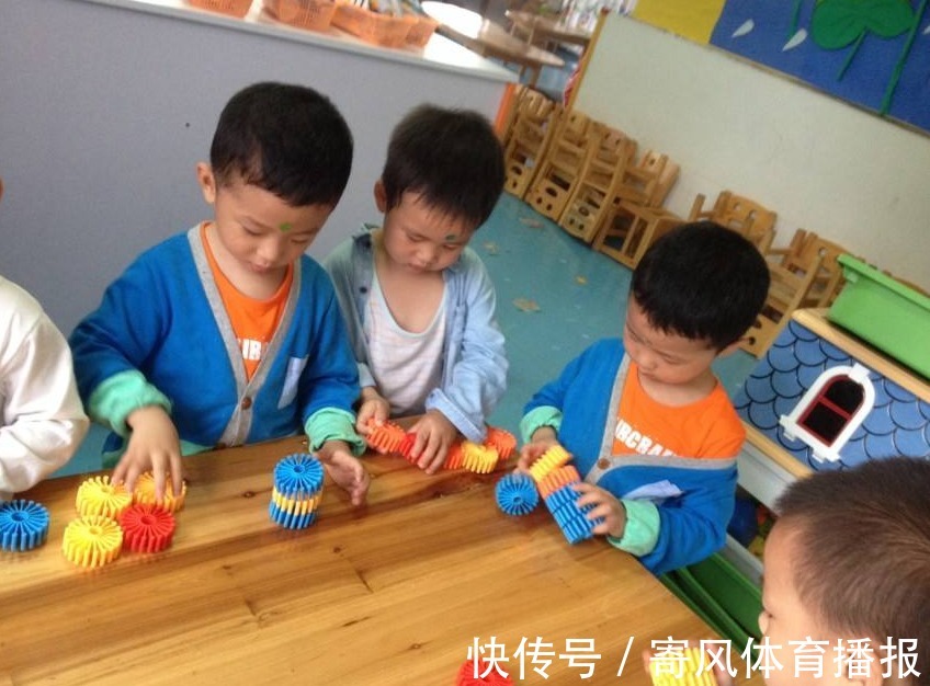 皮包骨|6岁女孩莫名瘦到皮包骨,妈妈一句“没带项链”,惊吓到医生