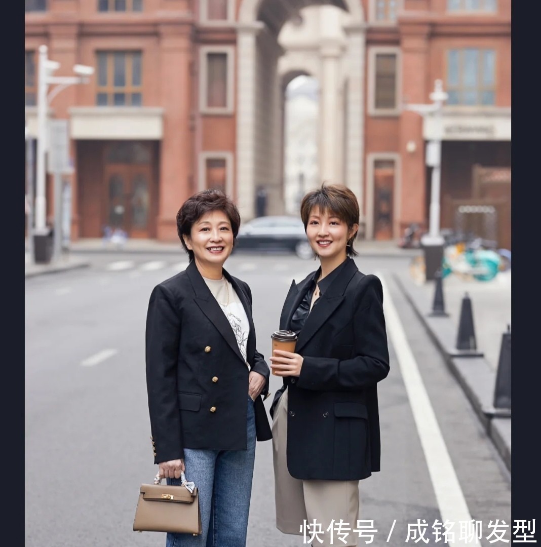 西装|这才是适合中年阿姨的穿搭,得体大方又不装嫩,优雅减龄又显气质