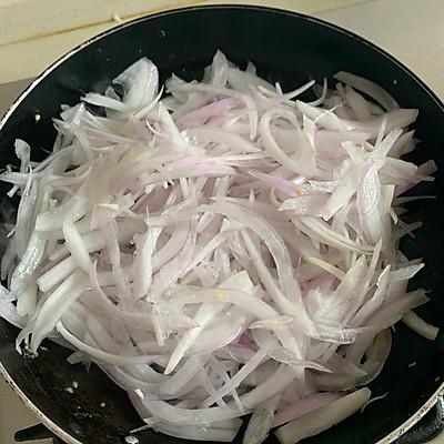 杀菌|这道洋葱炒鸡蛋做起来容易,吃起来上瘾