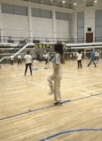 |搞笑GIF:同样都是妹子 差距咋就那么大呢