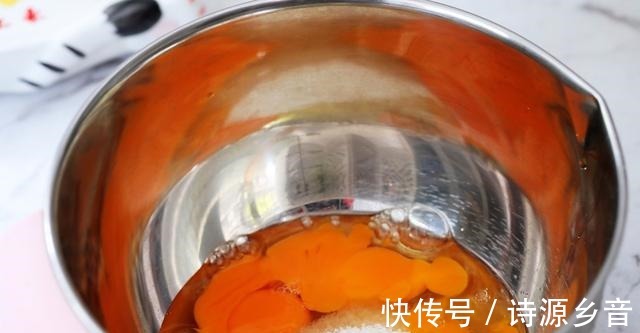 好吃|在家制作好吃可口的老式鸡蛋糕，制作简单，营养健康！