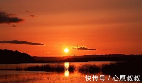 七律!李益在鹳雀楼上望远抒怀,谱写了著名的七律,抚今追昔,精警含蓄