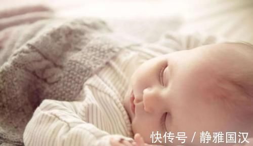 脊椎|父母要经常抚摸孩子这几个位置,孩子不仅睡得香,大脑也会更聪明