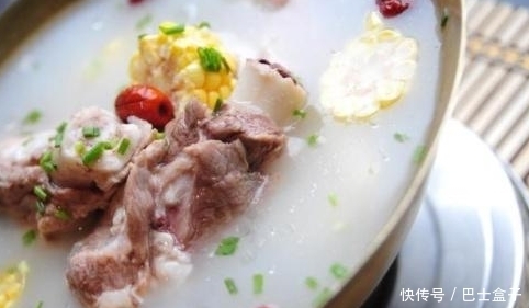 加水|不管炖什么骨头汤,万万不可直接加水炖,牢记这2步,汤更香更浓