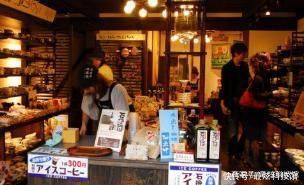 药店|两种店铺不断兴起，其他商店却面临压力而关门，为何差距如此大?
