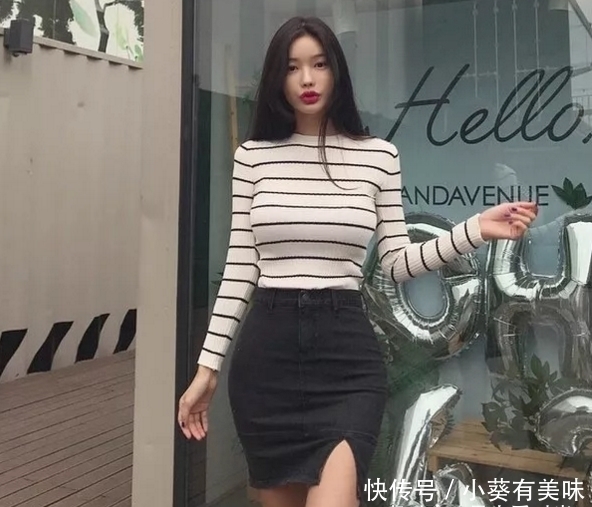 街拍:气质迷人高挑的小姐姐,走心不尴尬,优雅凸显清新的气质!