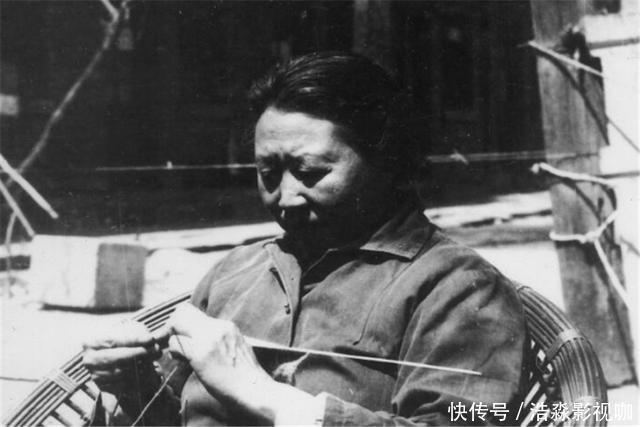 作家王小波在痛苦中离世,弟弟被人害死,母亲时隔一年丢两个孩子