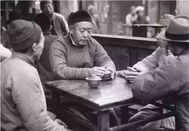 鲁迅先生为什么说“汉字不灭,中国必亡”,看他下一句怎么说的